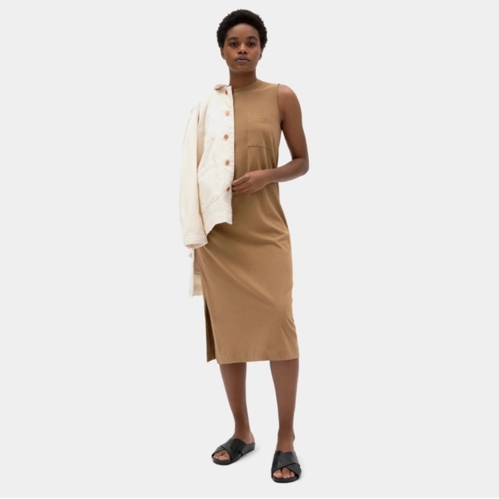 Everlane The Long Weekender Dress in Tan